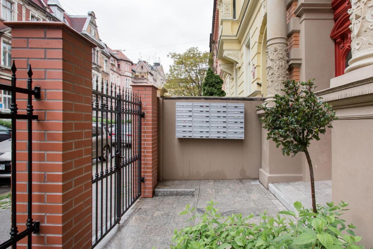 Luksusowy Apartament Hercena7 W Sercu Miasta วรอตซวาฟ ภายนอก รูปภาพ